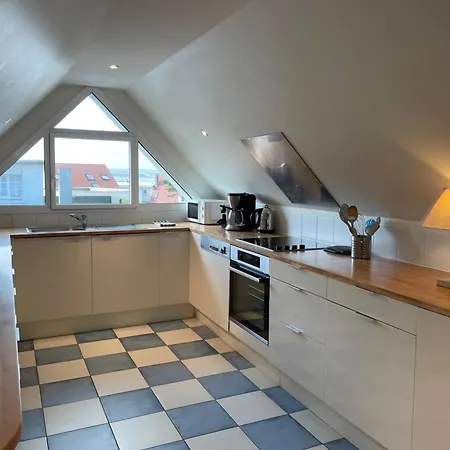 Triplex De Standing A Avec Terrasse, Parking Et Wifi - Fr-1-376-26 Apartment