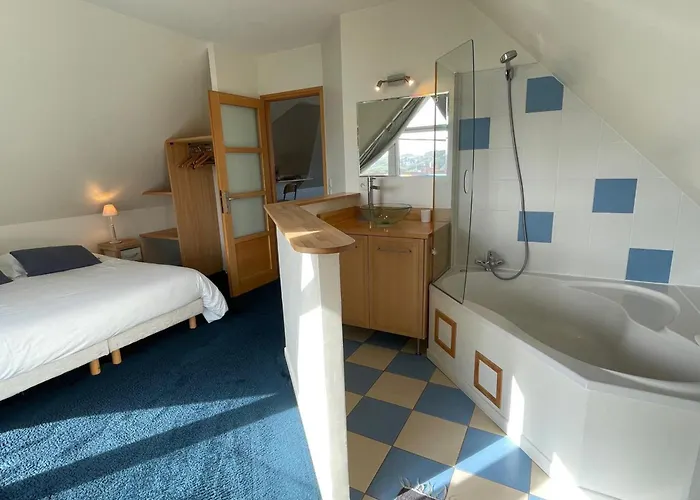 Appartement Triplex De Standing A Avec Terrasse, Parking Et Wifi - Fr-1-376-26